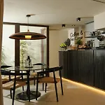 Belle Marivent Mediterranean Petit Hotel